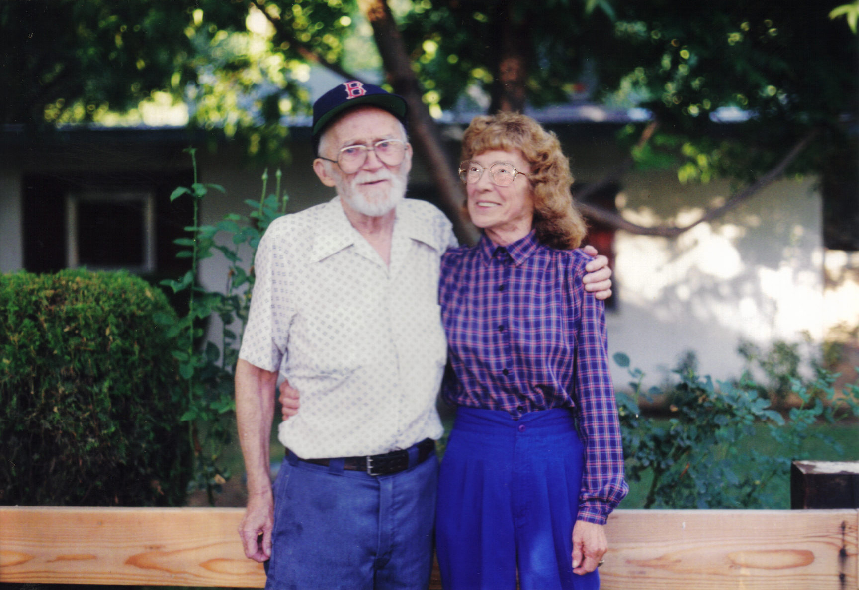 09-8 Mom and Dad with Red Sox hat