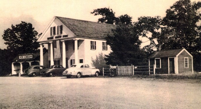 Wayside Country Store with Ice Cream Stand